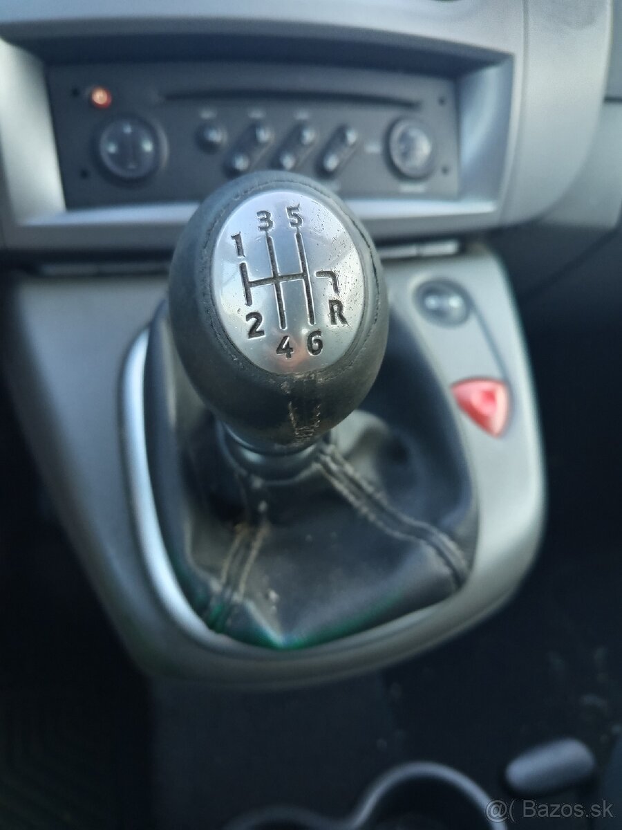 Rozpredám Renault Scénic 2 1.9 DCI 96kw - 14