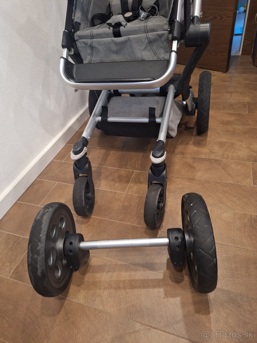 Kočar Joolz s bohatým príslušenstvom - 14
