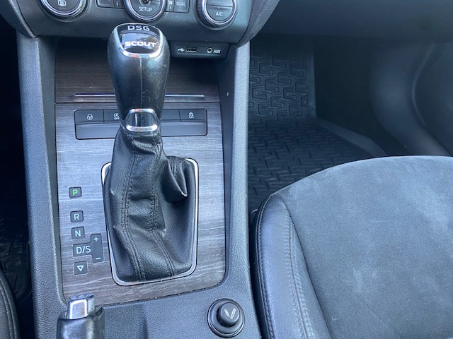 NA PREDAJ ŠKODA OCTAVIA SCOUT III - 14