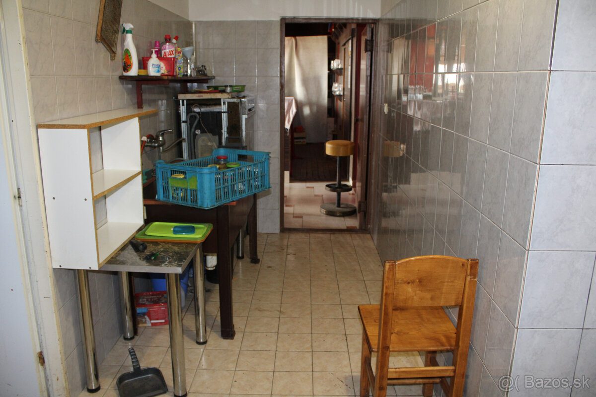 SPEKTRUM REALITY- Na predaj Rodinný dom/ objekt na podnikate - 14