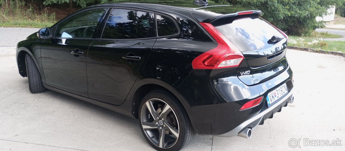 VOLVO V40 D2 ECO KINETIC - 14