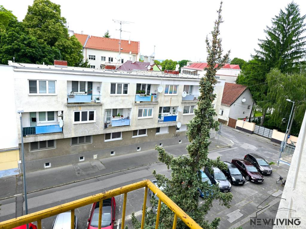 Priestranný 3 izbový byt ROYOVA / Piešťany s vizualizáciou - 14