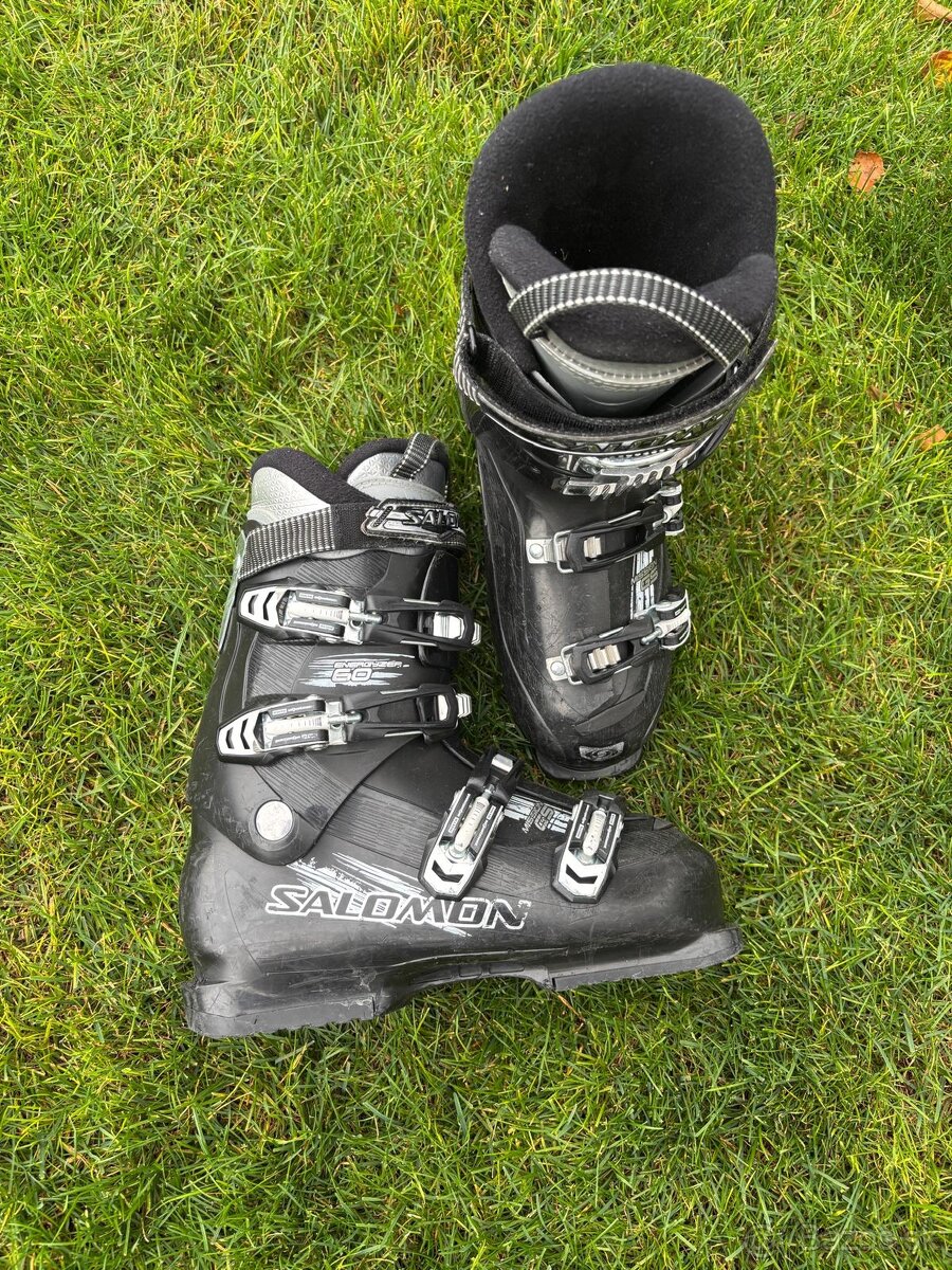 Lyže, palice, bicykle, nosič - 14