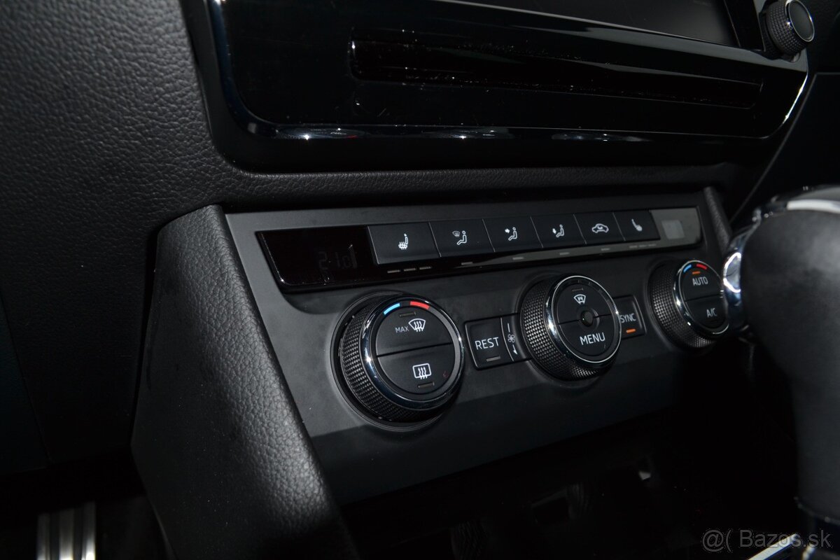 Škoda Superb 2.0 TDI DSG Sport Line - 14