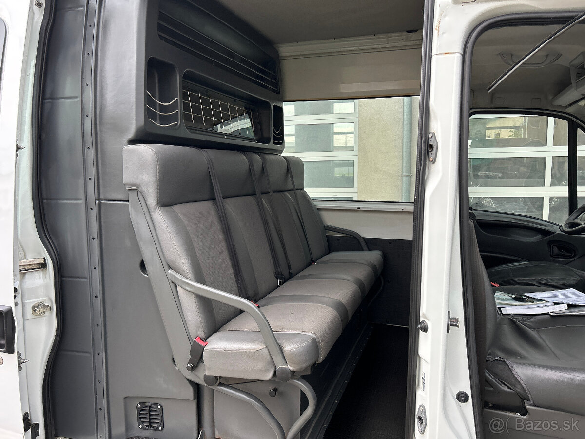 Iveco Daily 2.3, 7 miestne + regálový systém, odpočet DPH - 14