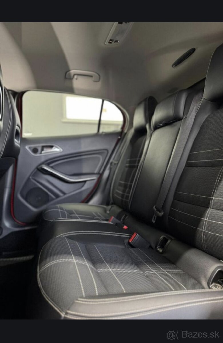 Mercedes-Benz GLA 200d 4MATIC AMG – TOP stav - 14