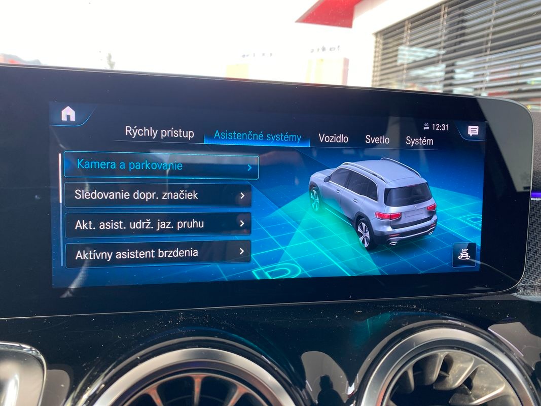 Mercedes-Benz GLB 220d 140kW 4Matic AT/9 AMG Line 7-Miest - 14