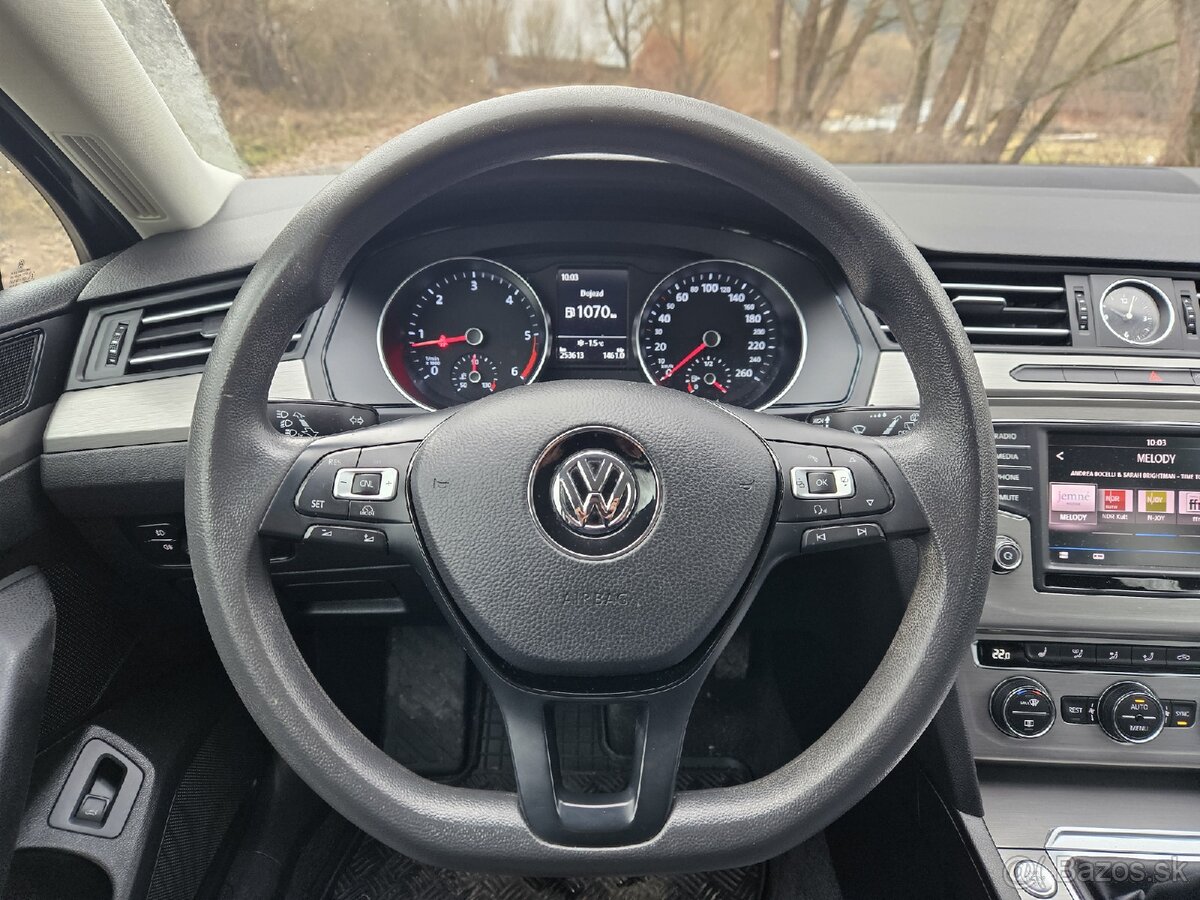 Volkswagen Passat B8 - 14