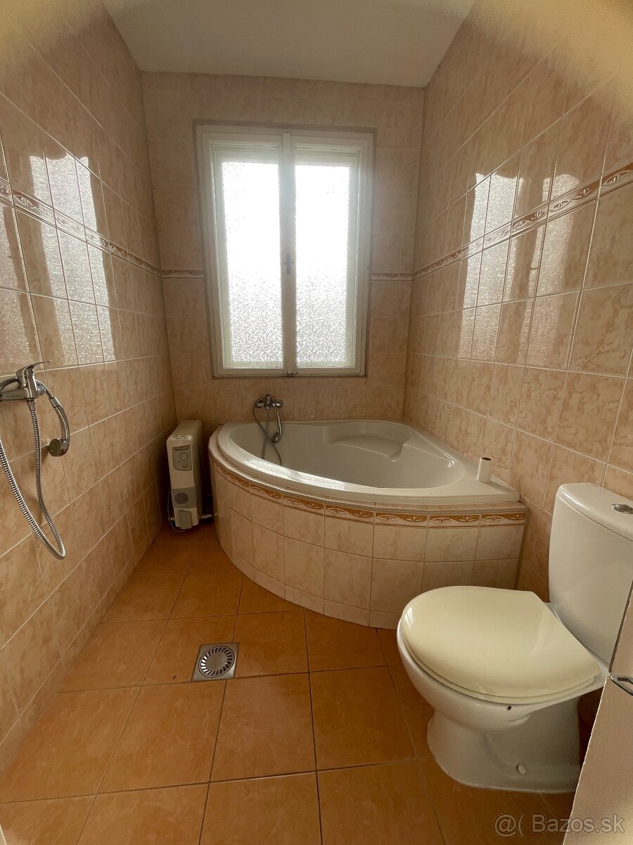 Na predaj RD v Sikeničke - 14