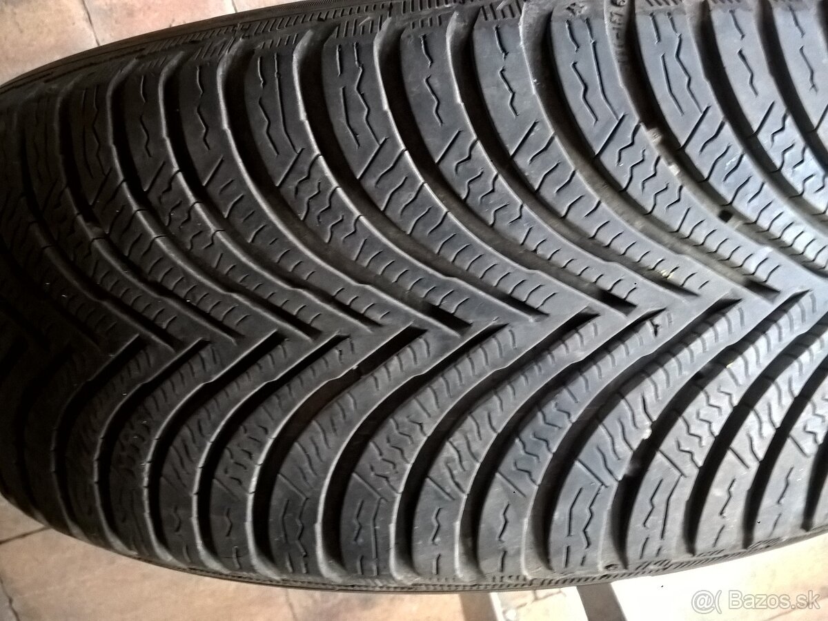 4 ks ZIMNÉ 205/65 R15 94H HANKOOK a MICHELIN - UŽ OD 25-€/ks - 14
