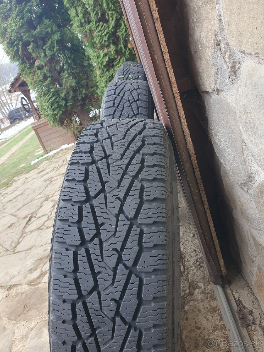 Kolesa ORIGINÁL JEEP 5x127 7,5x17 ET44,45 - 14