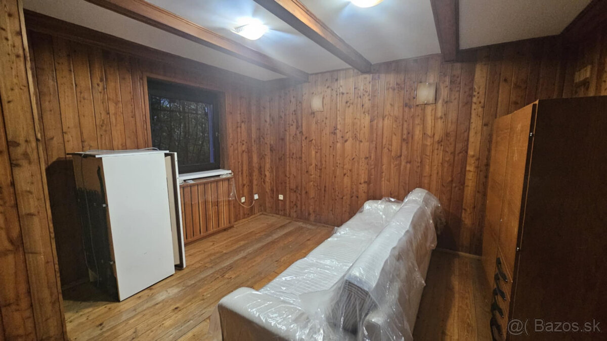 Prenájom priestranného apartmánu s nádherným výhľadom. - 14