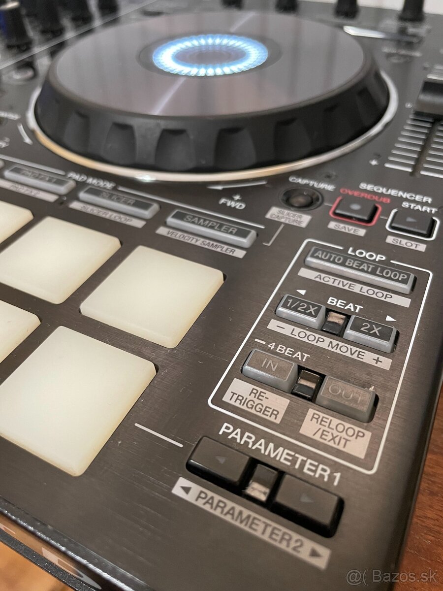 Pioneer DJ DDJ-RX + UDG hardcase - 14