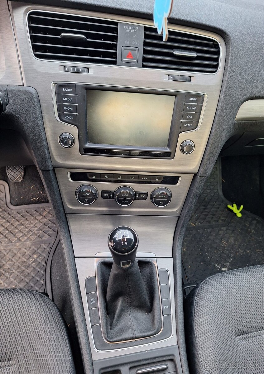 Predam VW Golf 7, 1,2 TSi, Comfortline 63kW - 14