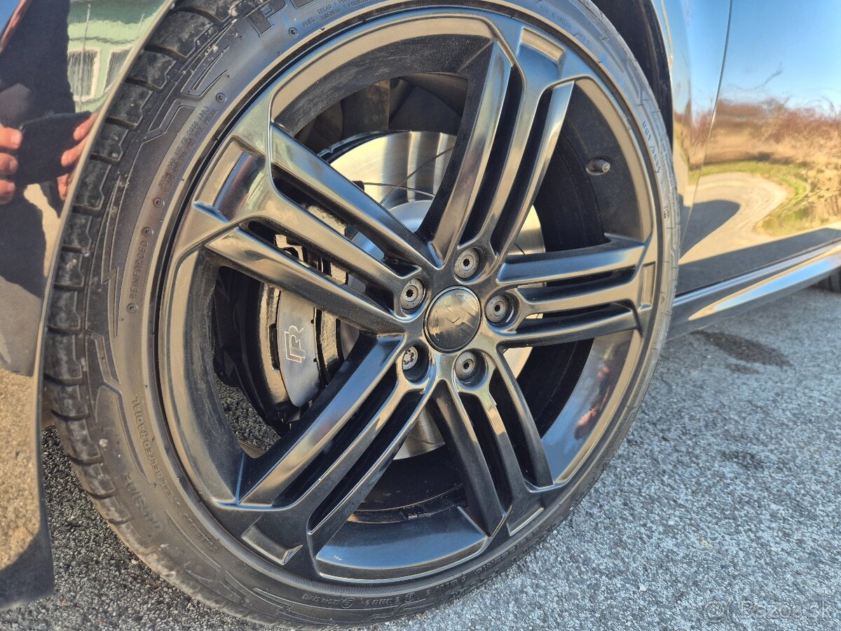 Predam Volkswagen Golf R 2.0 tsi 4x4 - 14