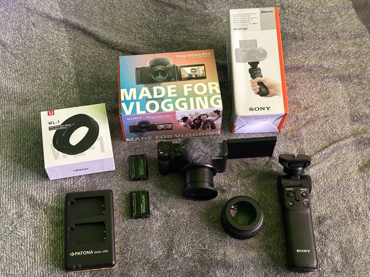 Digitálny fotoaparát na vlogovanie do vrecka SONY ZV1 + prís - 14