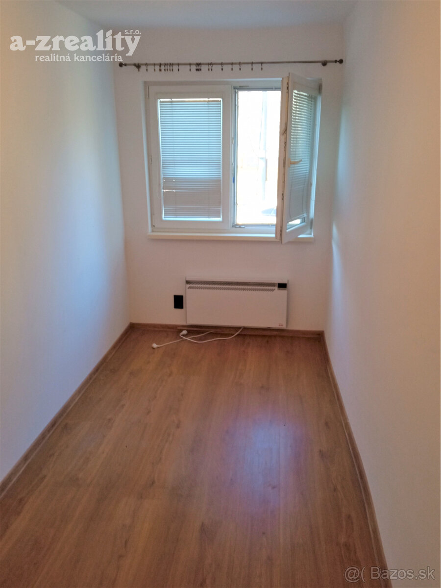 Rodinný dom v Komárne na prenájom - 14