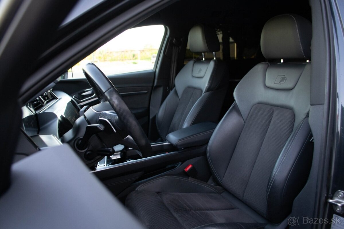 Audi E-tron 55 quattro Advanced - 14