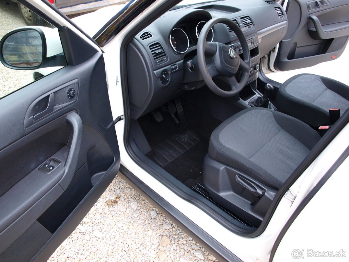 Škoda Yeti 1.2 TSI Ambition - 14