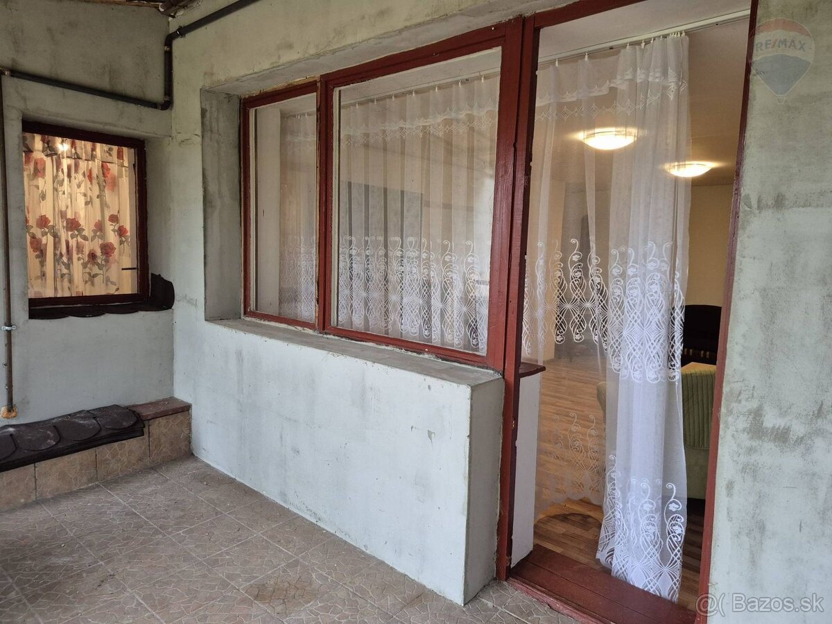 3-izbový RD na 34-árovom pozemku v Šarovciach - 14