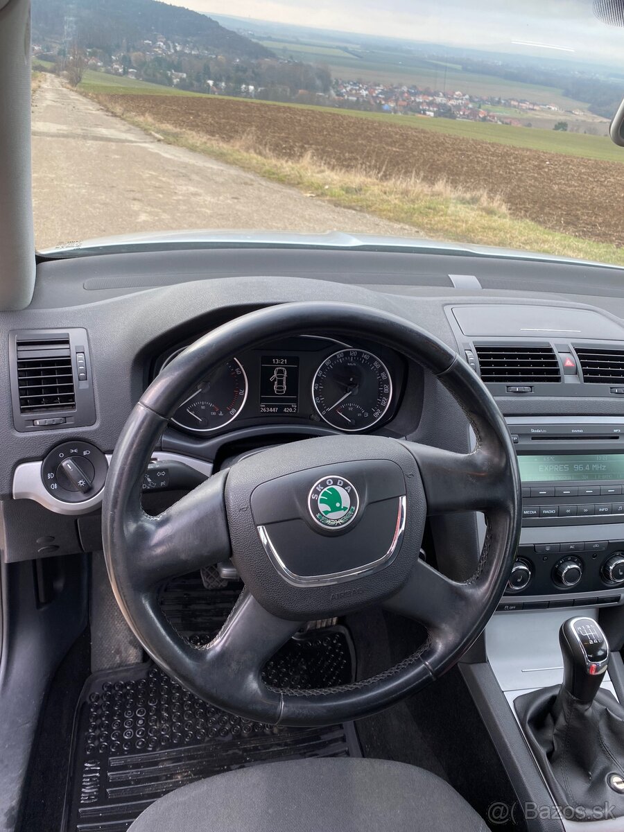 Škoda octavia 2 1.2TSI - 14