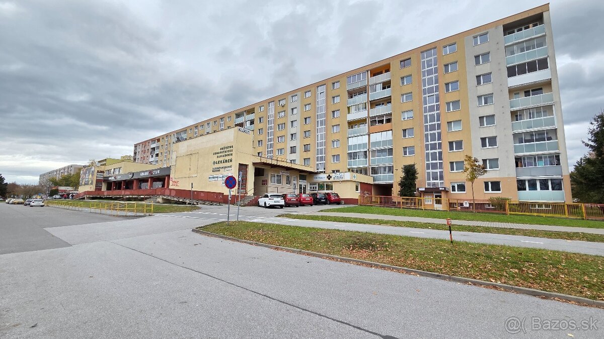 NA PREDAJ SLNEČNÝ 3-IZBOVÝ BYT - JURKOVIČOVA, PREŠOV - 14