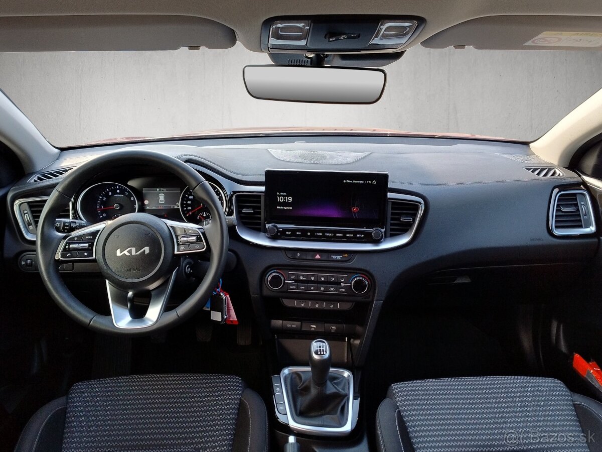Predám KIA Ceed SW, 1,5T-GDi, M6 - 14