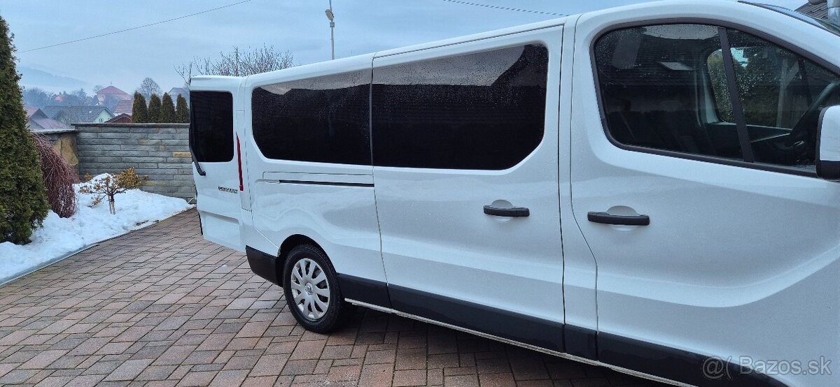 Renault Trafic 2.0 - 14