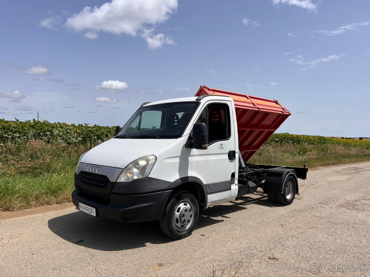 IVECO DAILY 2.3D 2013-TROJSTRANNÝ VYKLÁPAČ - 14
