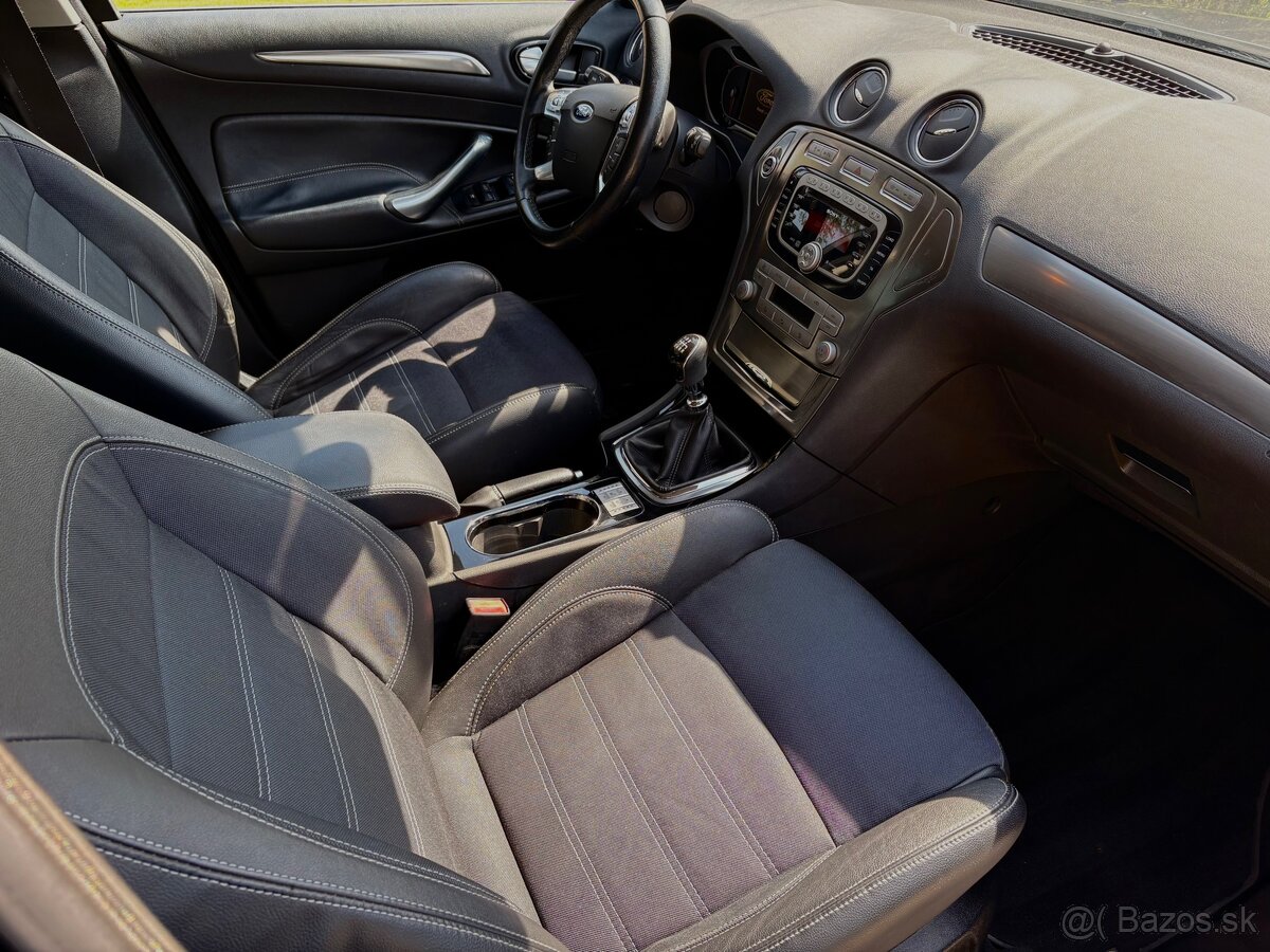 Ford Mondeo - 14