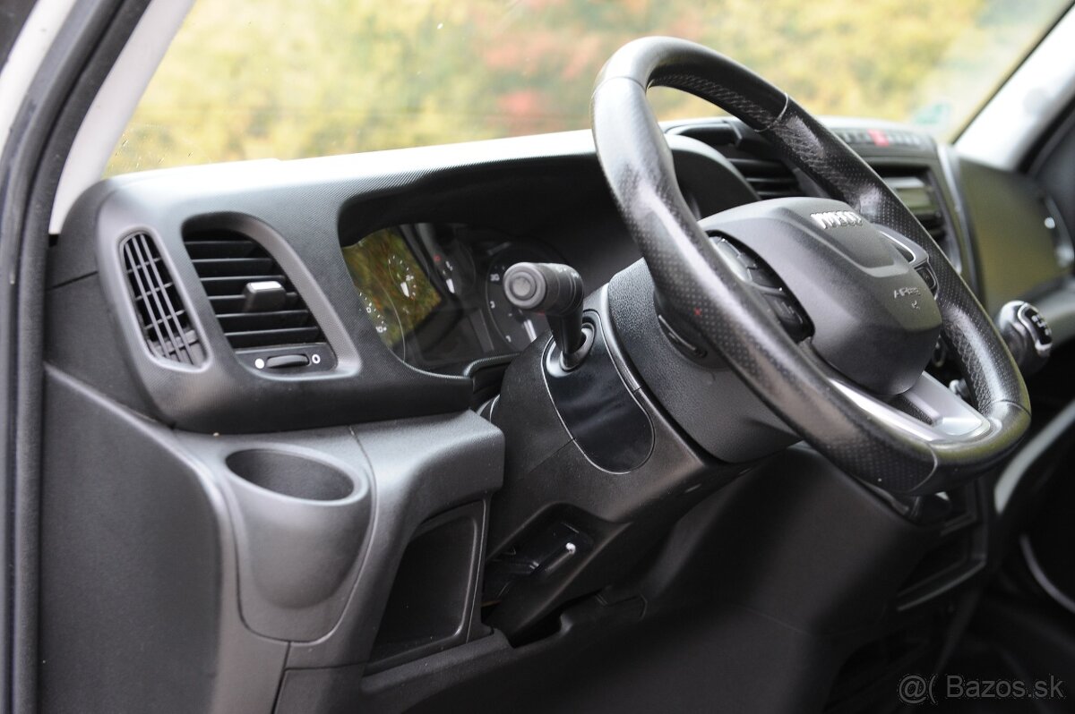 Predám IVECO DAILY 2020, 35S16, 2.3L, 156HP - 14
