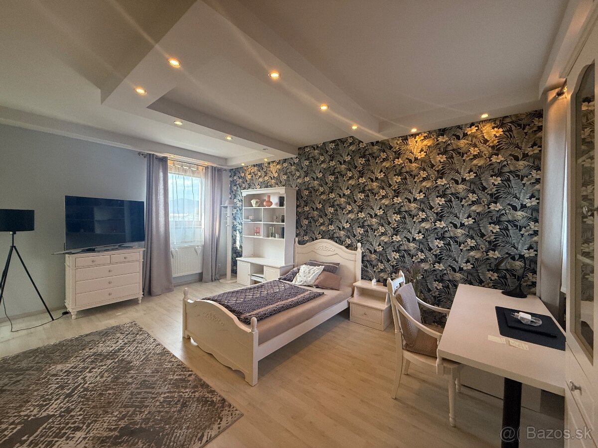 4 izbový luxusný rodinný dom | Mojš - 14