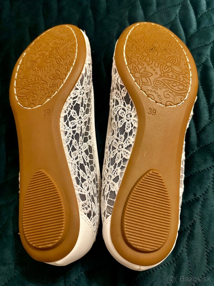 Luxusné svadobné šaty - 14