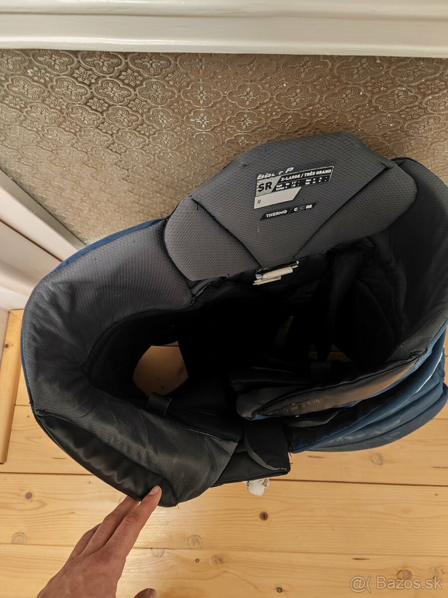 Brankárska výstroj - 14