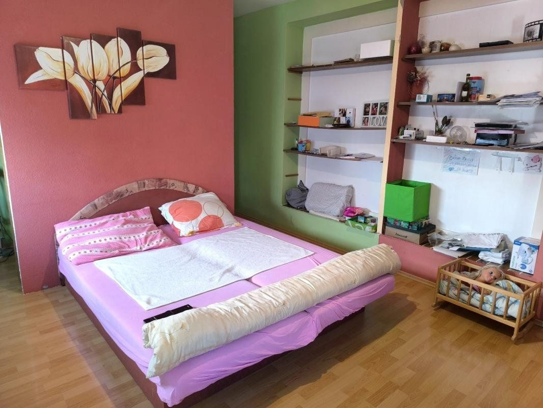 ZNOVU V PONUKE-PADNUTÁ REZERVÁCIA KRÁSNY ZAUJÍMAVO RIEŠENÝ - 14