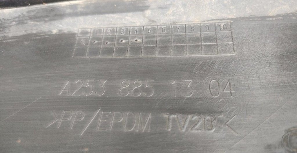 Mercedes GLC C253 X253 W253 2019 - Naraznik - 14