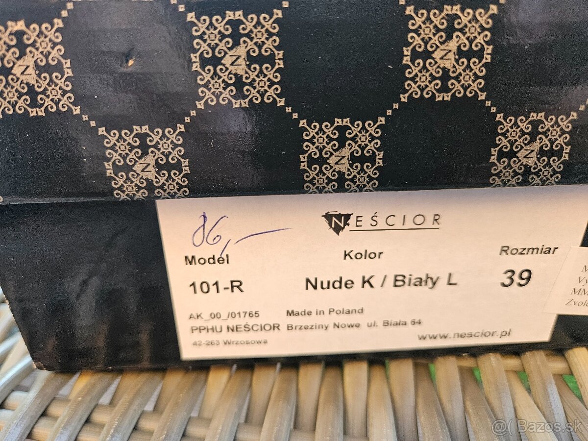 Lodicky Nescior v. 39 - 14