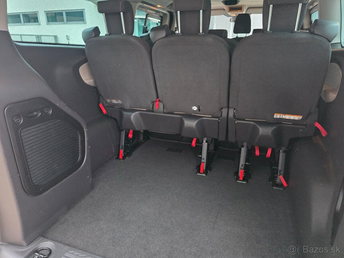 Ford Tourneo Custom 2.2 TDCi 125k Titanium L2H1 odpočet DPH - 14