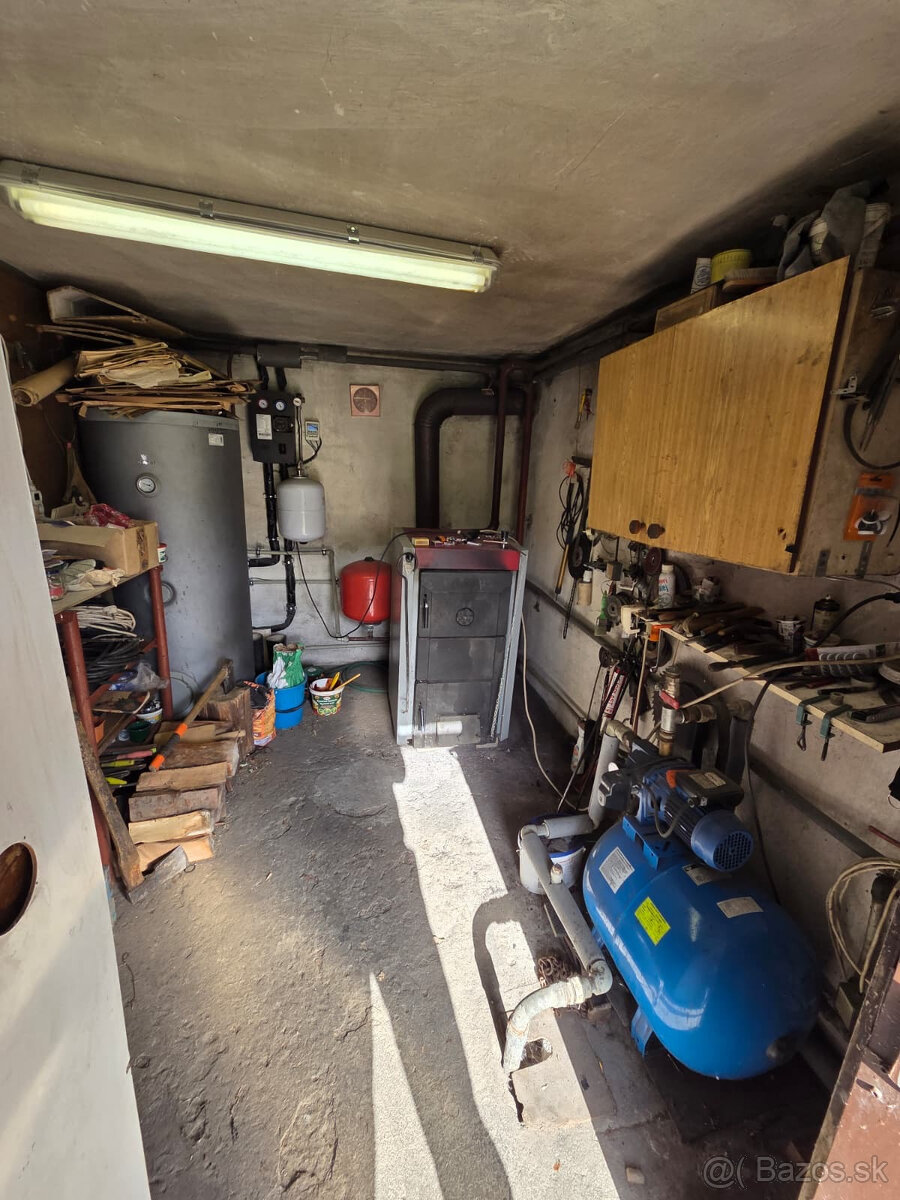 RODINNÝ DOM SO ZÁHRADOU - 14