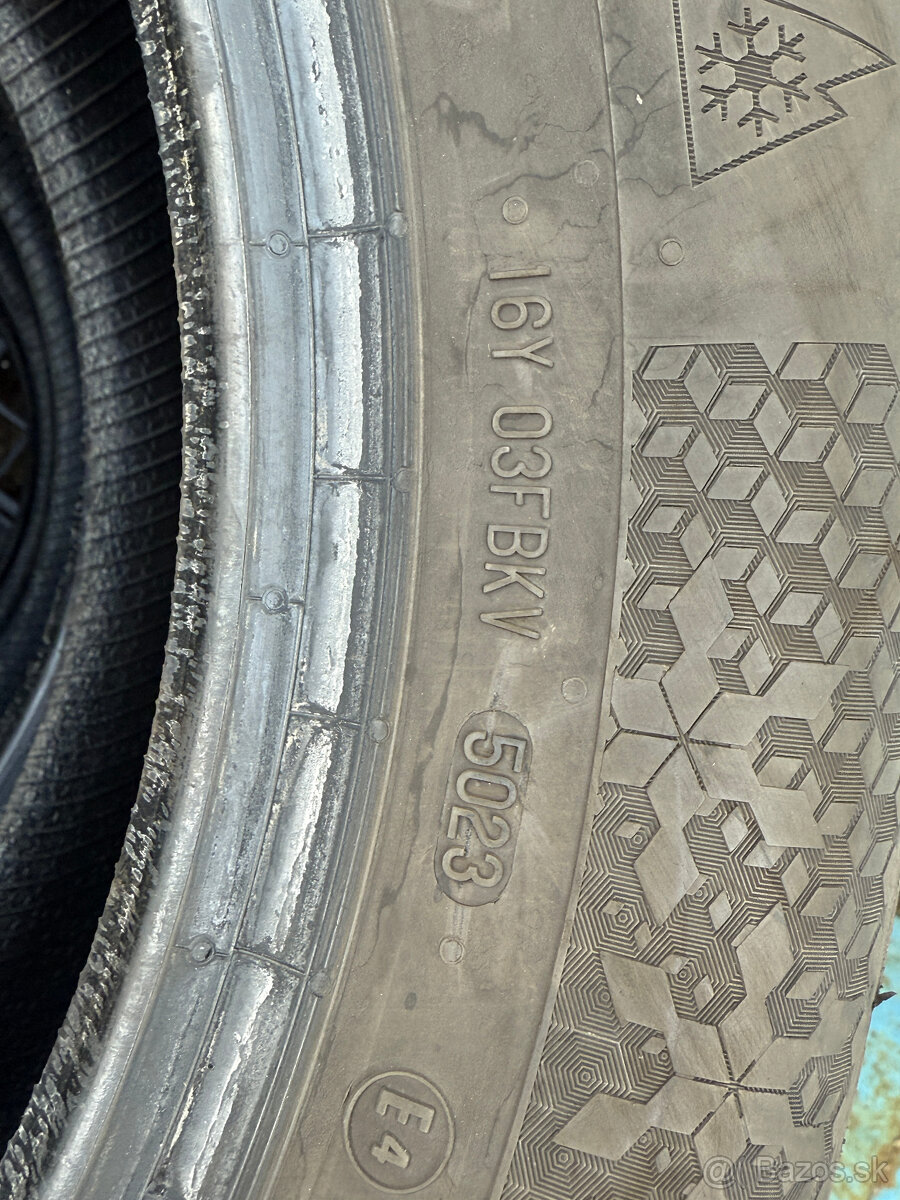 PREDÁM 4kusy zimné pneumatiky CONTINENTAL 235/55 R17 103V XL - 14