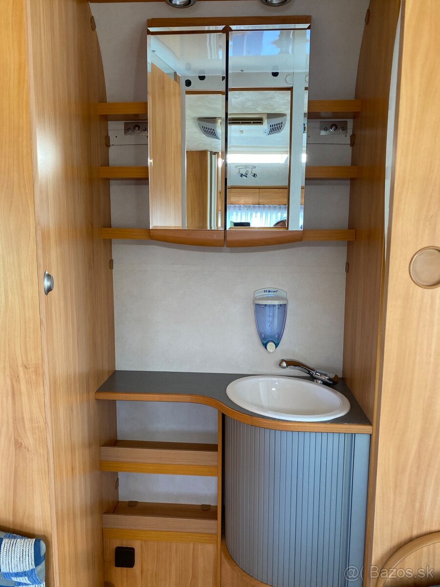 Predám karavan Adria Adora 542 UT - 14