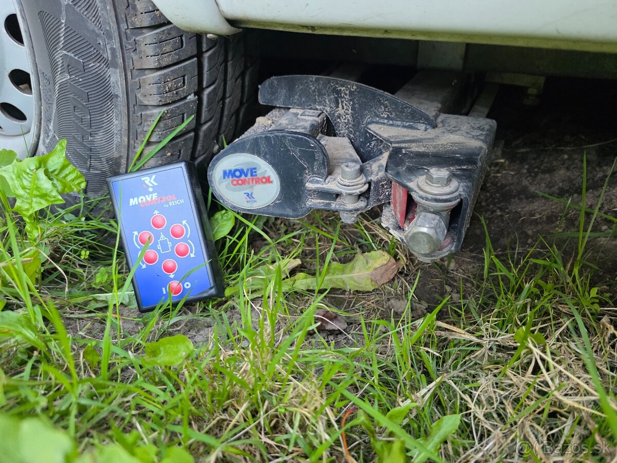 Obytny prives Hobby 460 Excellent - mover, predstan - 14