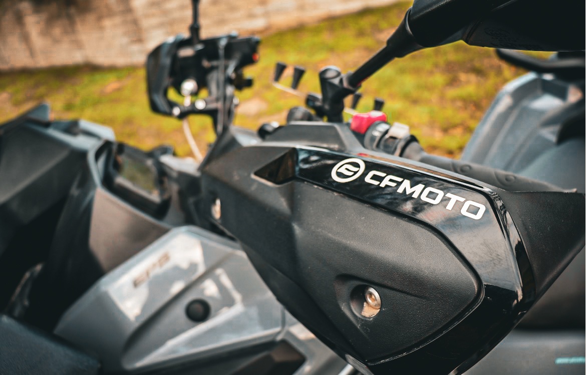 CFMOTO 850XC + radlica na sneh,3x kufor, plachta, alarm... - 14