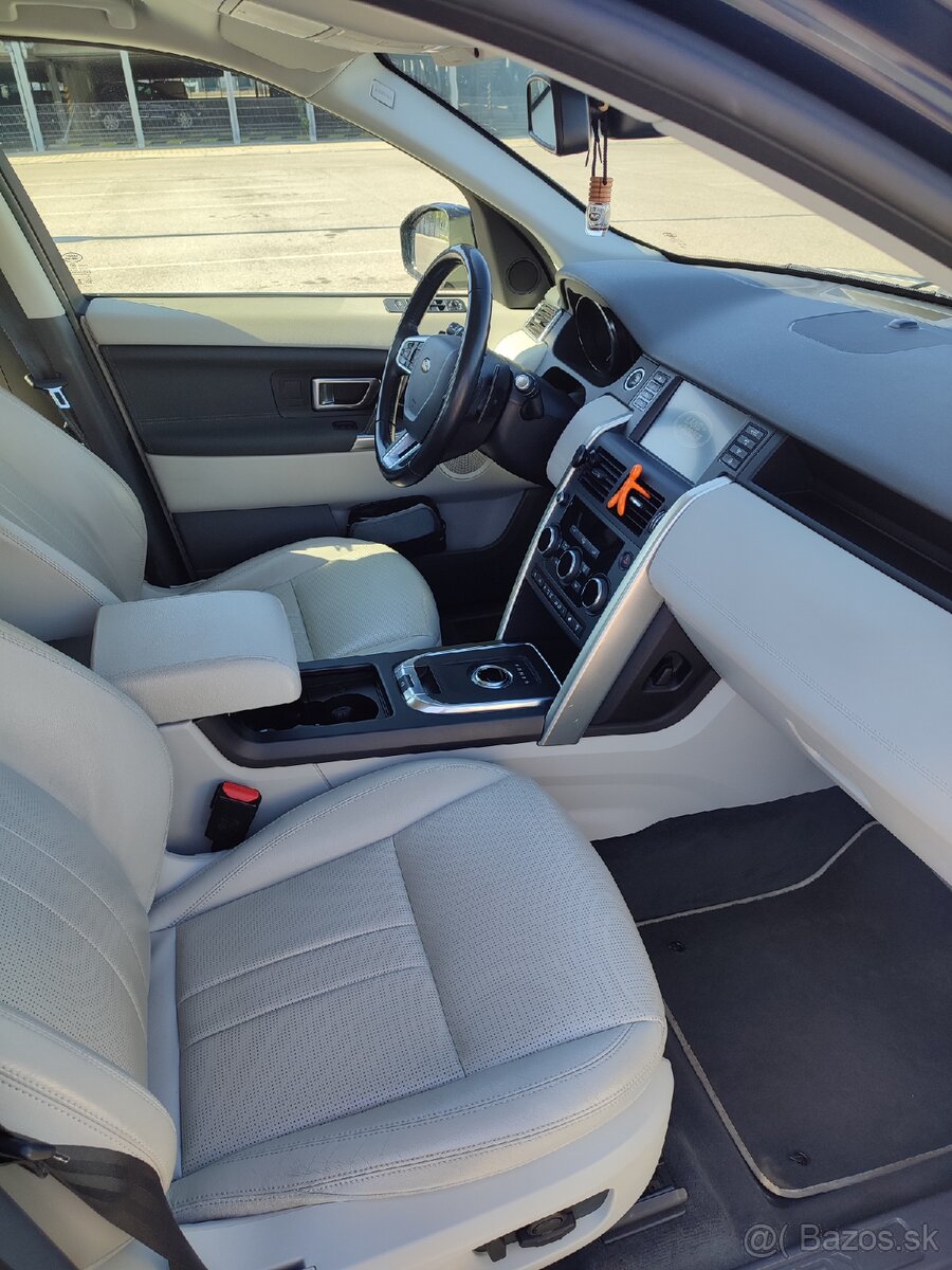 Land Rover Discovery sport - 14