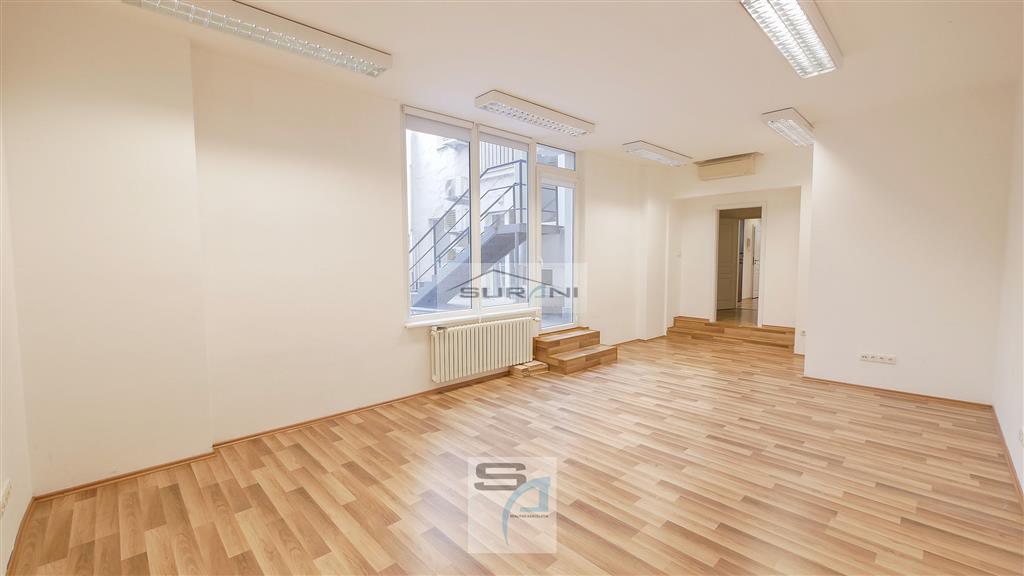 Kancelária na prenájom – 100 m2 s výhľadom na... - 14