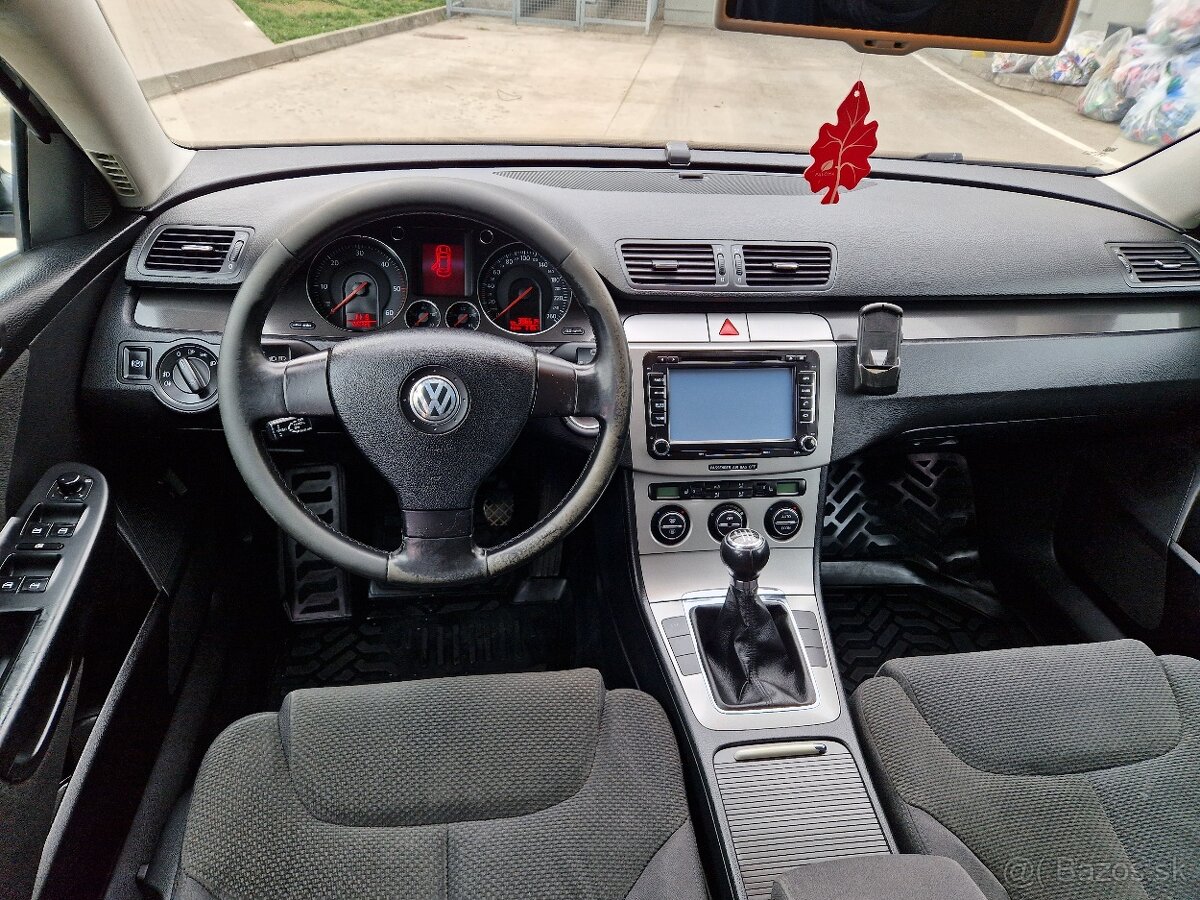 Volkswagen Passat b6 2.0 TDI 103kw - 14