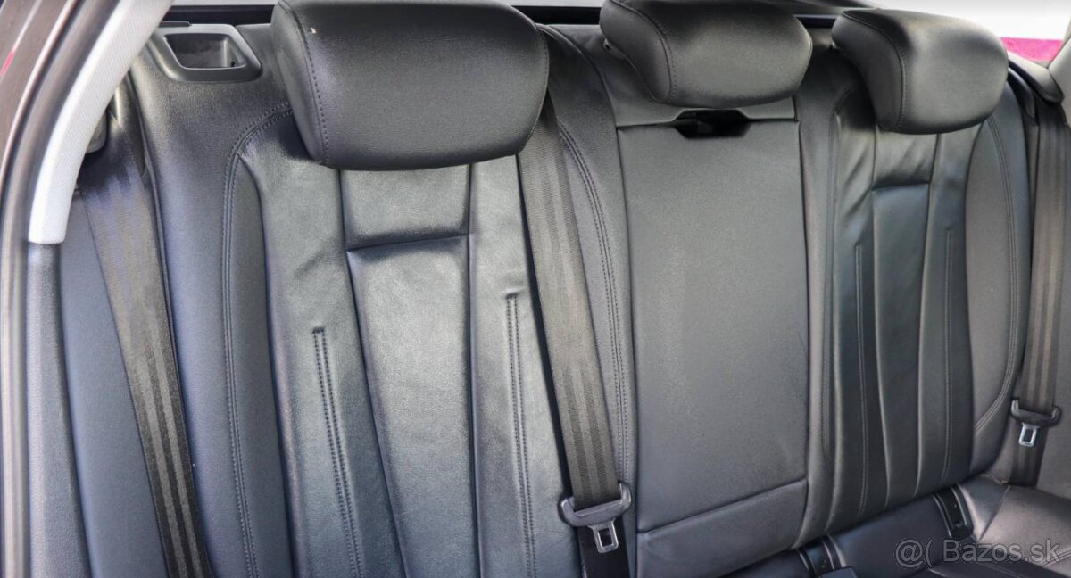 Audi A4 Avant 2.0 TDI Design - 14