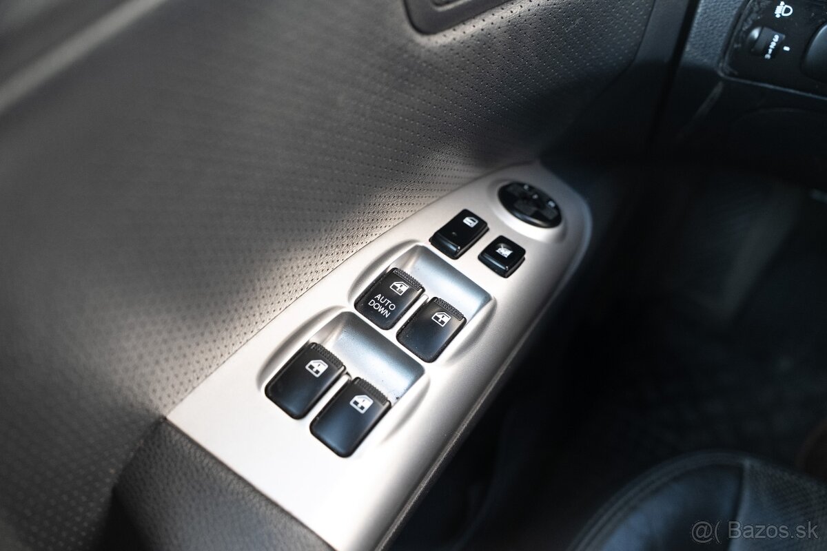 Kia Sportage 2.0 CDRi 4WD - 14