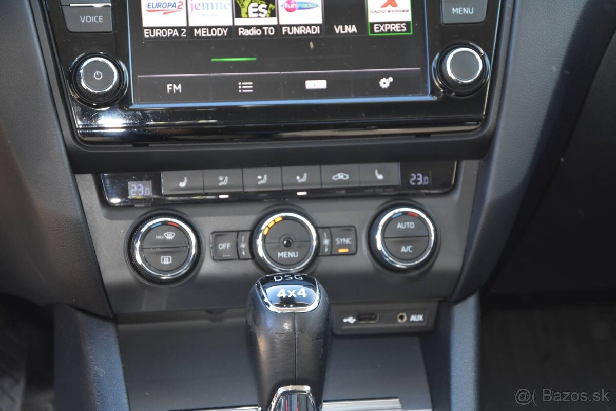 Škoda Octavia Combi 2.0 TDI Business 4x4 DSG - 14