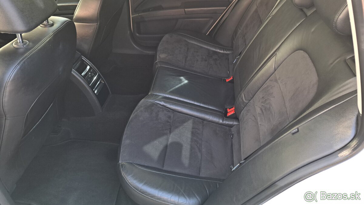 Škoda Superb Combi ELEGANCE 2.0TDi CR DSG - 14